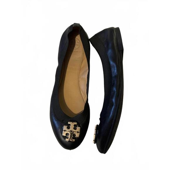 Tory Burch Shoes - Tory Burch Black Leather Ballet Flats with Logo Accent sz 7